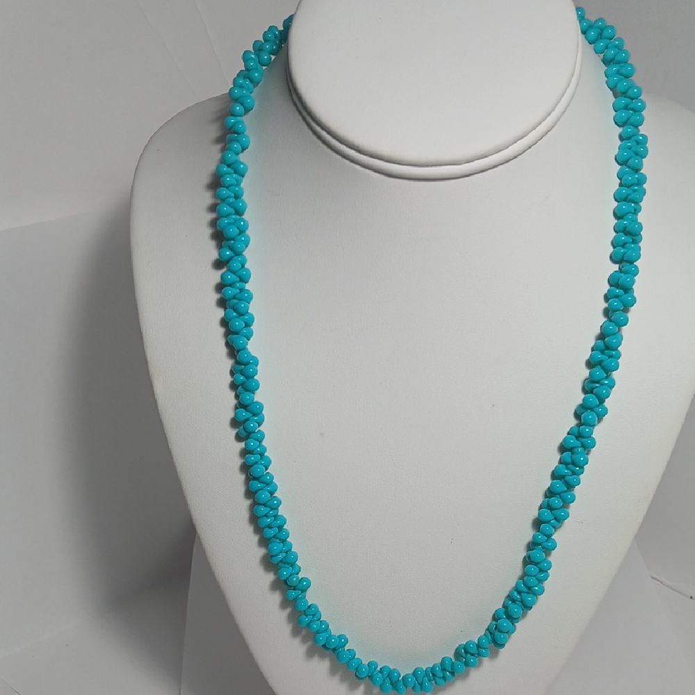 Turquoise Beaded Necklace